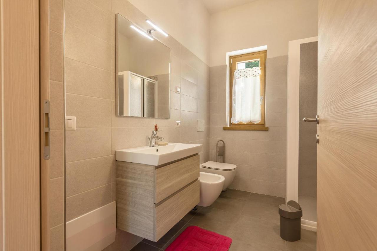Nonno Bigi Rosa Apartment Tremosine Exterior photo